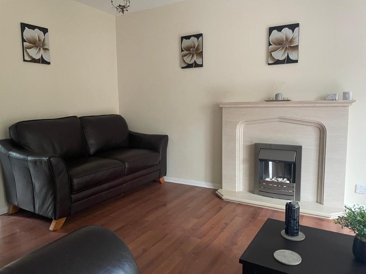 The Swallows Popular Location 3 Bedroom House Free Wi-Fi And Sky Tv In All Rooms Rough Close Exterior foto